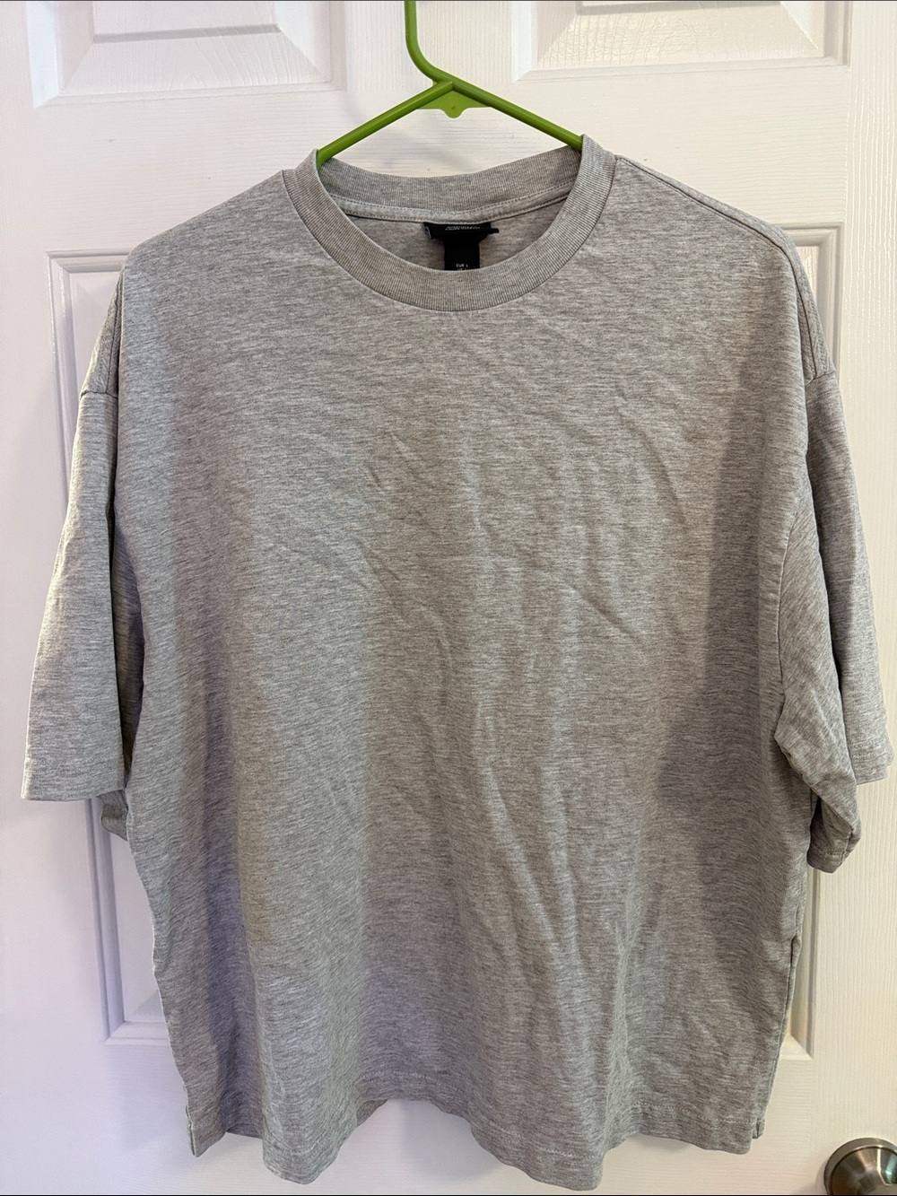 H&M Gray Short Sleeve Crewneck T-Shirt